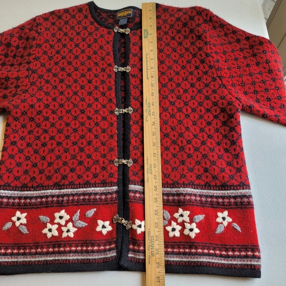 Woolrich Women's Cardigan Sweater 100% Wool Metal Clasp Sz XL Ruby Red VTG Japan - Picture 7 of 9